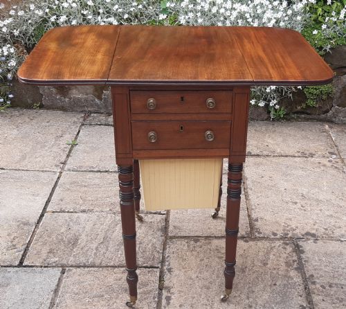 REGENCY PEMBROKE WORK LAMP TABLE - ADDITIONAL PHOTO 5