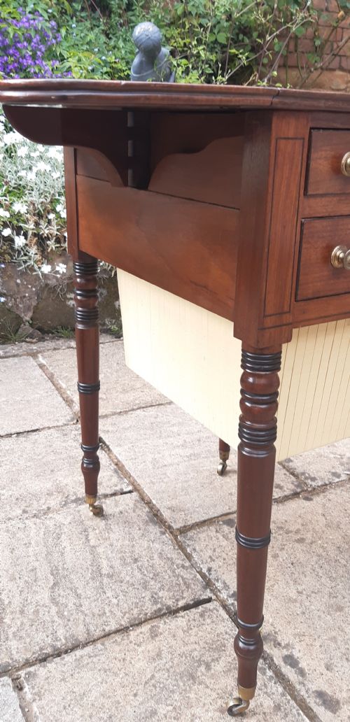 REGENCY PEMBROKE WORK LAMP TABLE - ADDITIONAL PHOTO 6