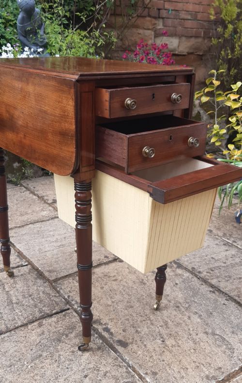 REGENCY PEMBROKE WORK LAMP TABLE - ADDITIONAL PHOTO 9