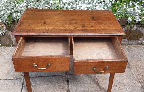 GEORGIAN OAK SIDE TABLE - ADDITIONAL PHOTO 3
