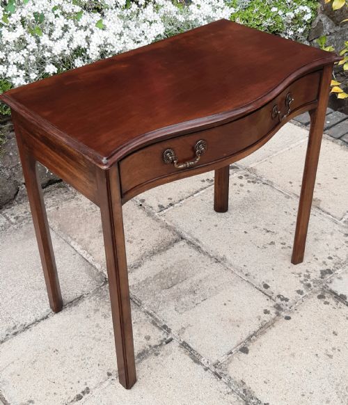 SERPENTINE FRONT SIDE TABLE - ADDITIONAL PHOTO 5
