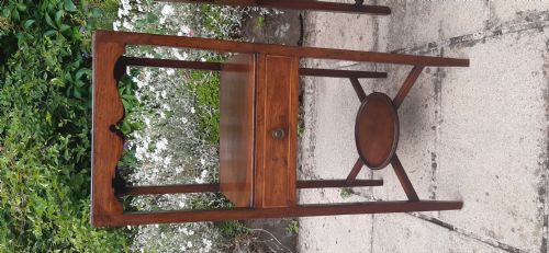 MATCHED PAIR GEORGIAN BEDSIDE TABLES - ADDITIONAL PHOTO 6