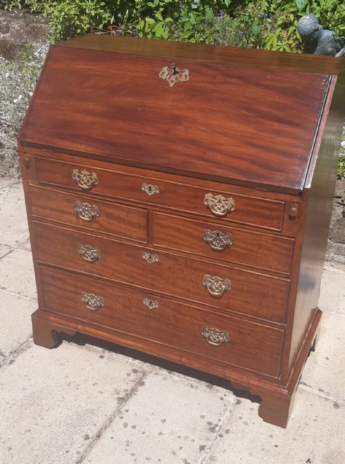 small georgian mahogany bureau - CATEGORY: ANTIQUE BUREAU - DATED 18TH CENTURY