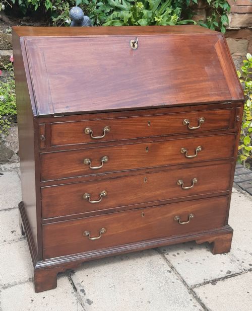 18th century mahogany georgian bureau excellent quality - CATEGORY: ANTIQUE BUREAU - DATED 18TH CENTURY