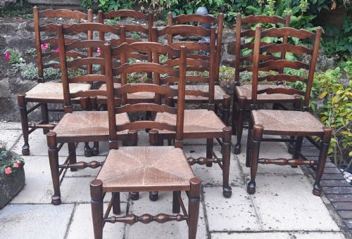 set of 8 ladder back chairs 19th century - CATEGORY: ANTIQUE CHAIRS - DATED 19TH CENTURY