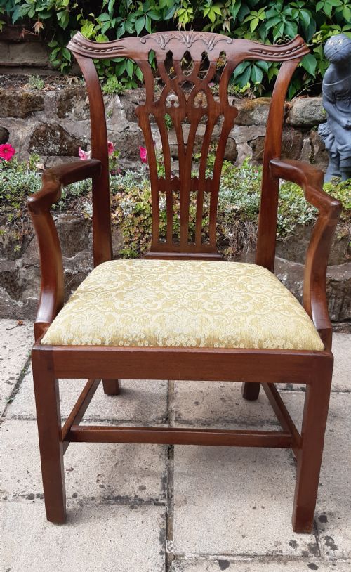 georgian chippendale mahogany armchair - CATEGORY: ANTIQUE CHAIRS - DATED 18TH CENTURY