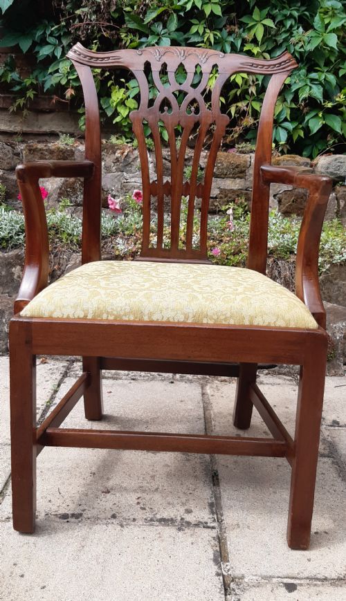 GEORGIAN CHIPPENDALE MAHOGANY ARMCHAIR - ADDITIONAL PHOTO 9