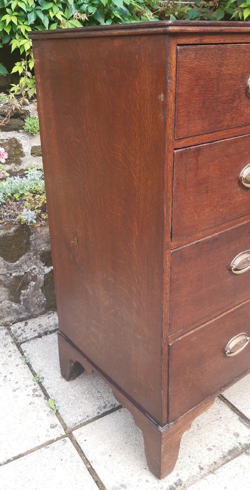 GEORGIAN OAK CHEST OF DRAWERS - ADDITIONAL PHOTO 7