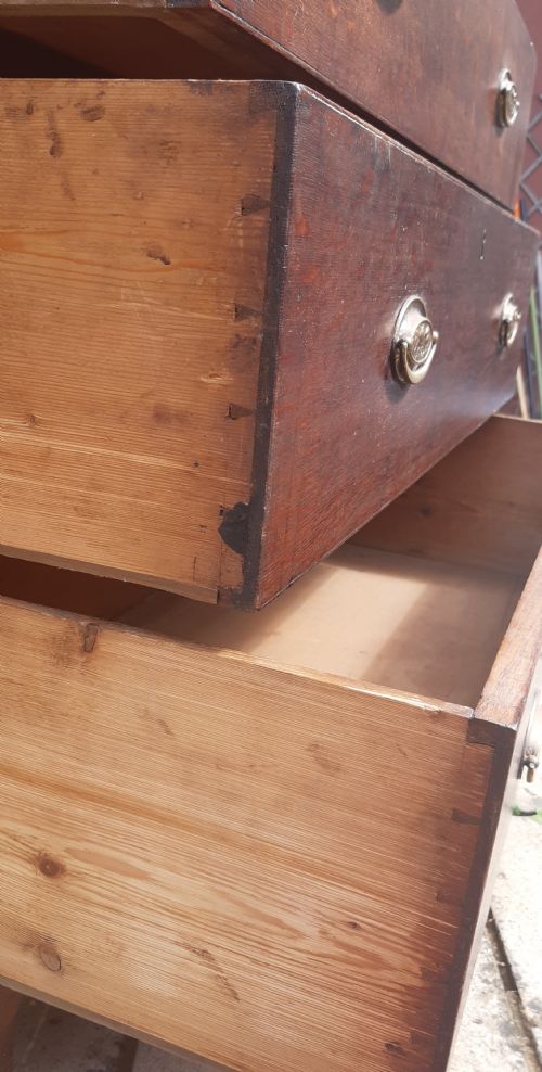 GEORGIAN OAK CHEST OF DRAWERS - ADDITIONAL PHOTO 8