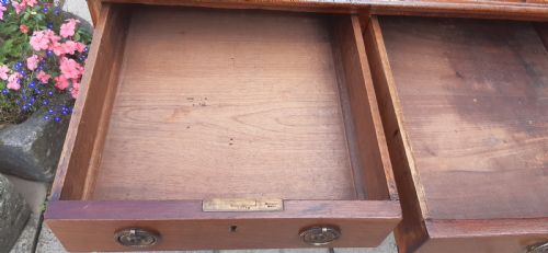 LARGE VICTORIAN PEDESTAL DESK - ADDITIONAL PHOTO 6