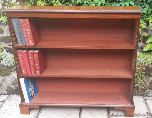 mahogany open bookcase - CATEGORY: ANTIQUE BOOKCASES - DATED VICTORIAN