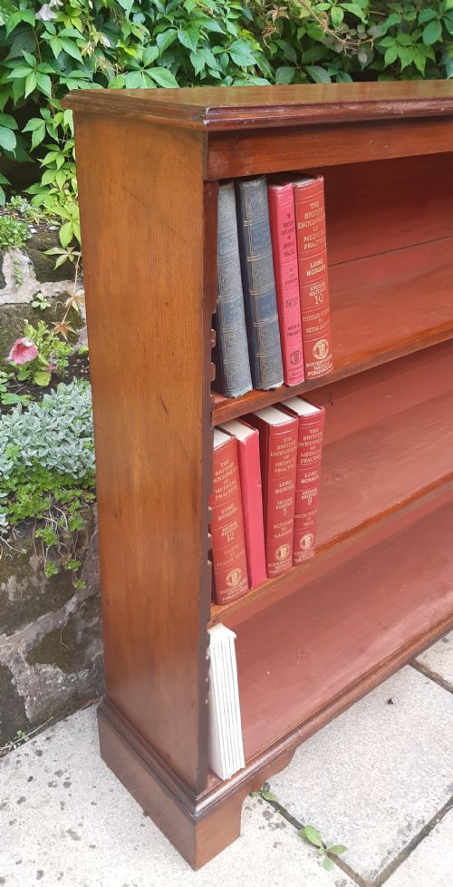 MAHOGANY OPEN BOOKCASE - ADDITIONAL PHOTO 6