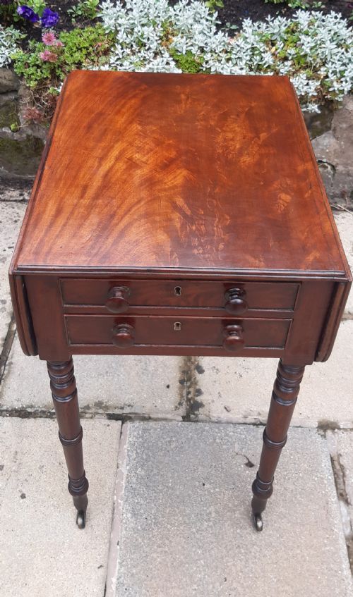 SMALL PEMBROKE WORK TABLE - ADDITIONAL PHOTO 6