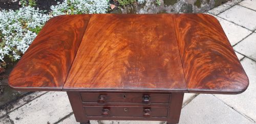 SMALL PEMBROKE WORK TABLE - ADDITIONAL PHOTO 9