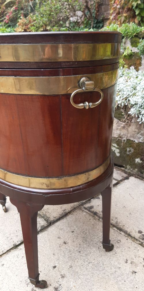 GEORGIAN MAHOGANY OVAL WINE COOLER - ADDITIONAL PHOTO 3