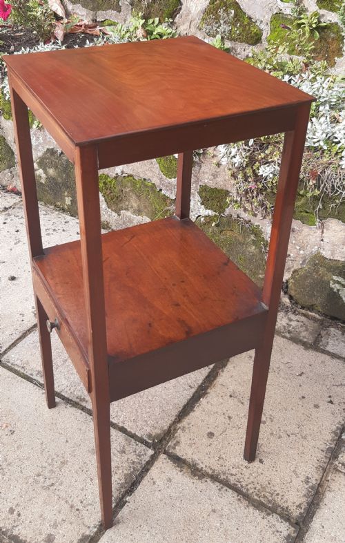 MAHOGANY BEDSIDE TABLE - ADDITIONAL PHOTO 3