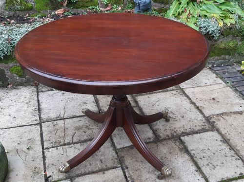 mahogany pedestal centre table - CATEGORY: ANTIQUE TABLES - DATED 1900