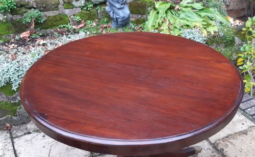 MAHOGANY PEDESTAL CENTRE TABLE - ADDITIONAL PHOTO 1