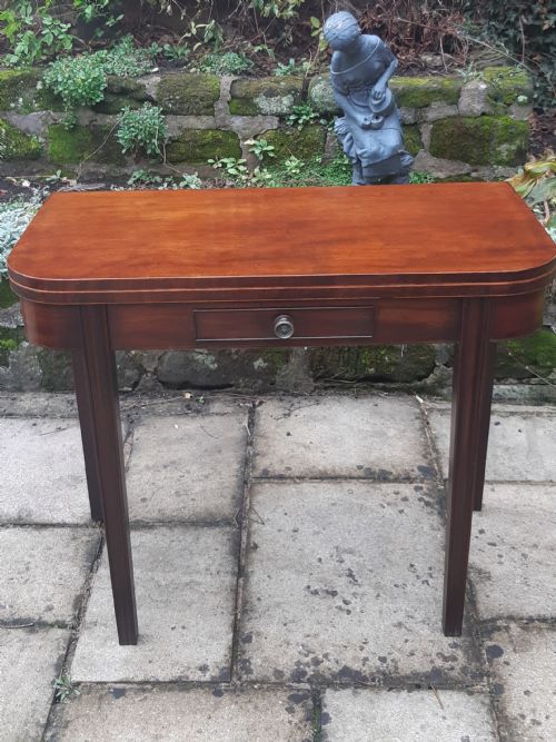 georgian mahogany tea table - CATEGORY: ANTIQUE TABLES - DATED 18TH CENTURY