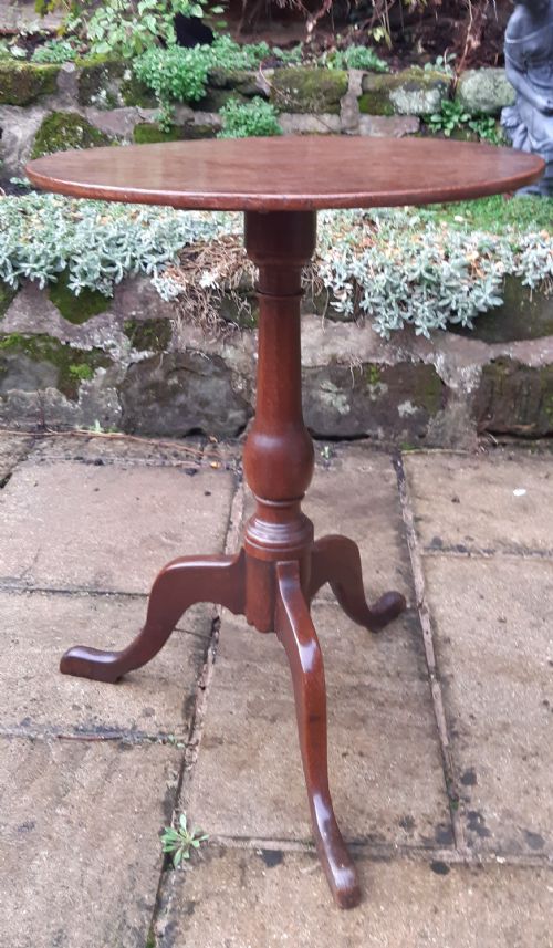 small oak tripod table - CATEGORY: ANTIQUE TABLES - DATED 1800