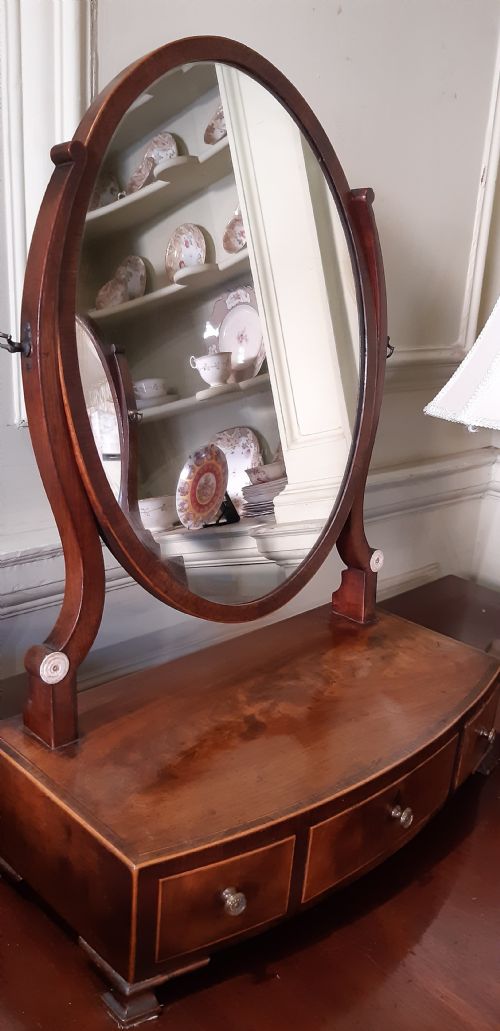 GEORGIAN 18TH CENTURY TOILET DRESSING MIRROR - ADDITIONAL PHOTO 1