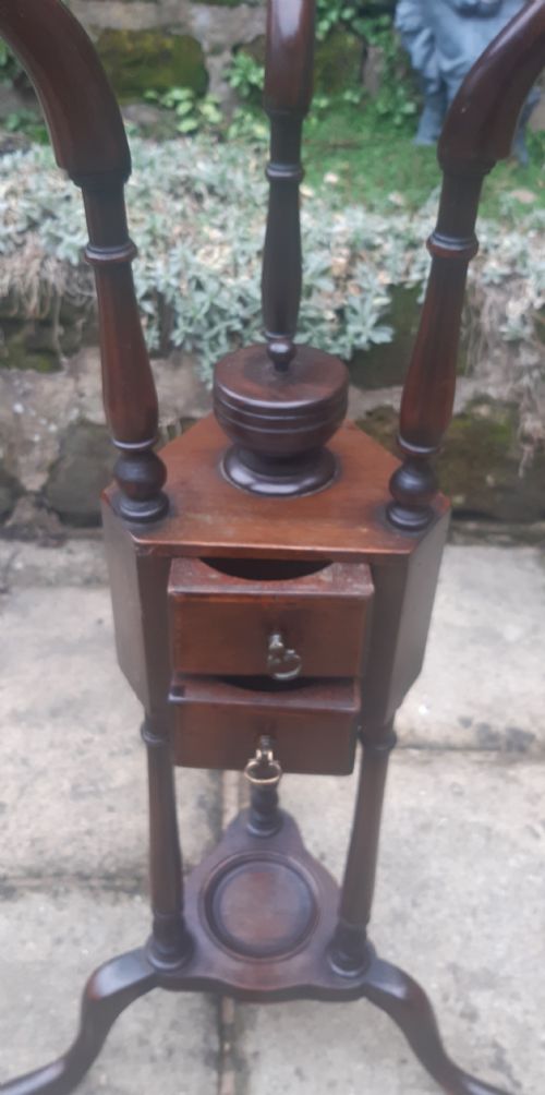 MAHOGANY WASHSTAND WIG STAND - ADDITIONAL PHOTO 1
