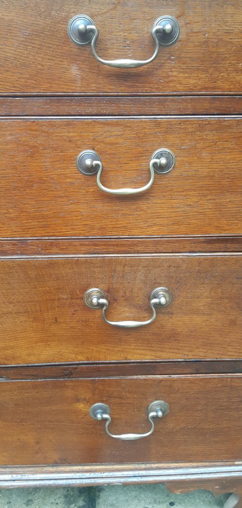OAK CHEST OF DRAWERS - ADDITIONAL PHOTO 5