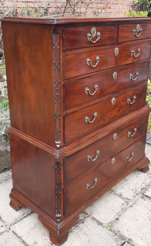 A RARE SIZED GEORGIAN CHEST ON CHEST - ADDITIONAL PHOTO 1