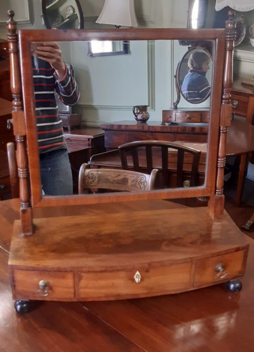 REGENCY TOILET DRESSING MIRROR - ADDITIONAL PHOTO 1
