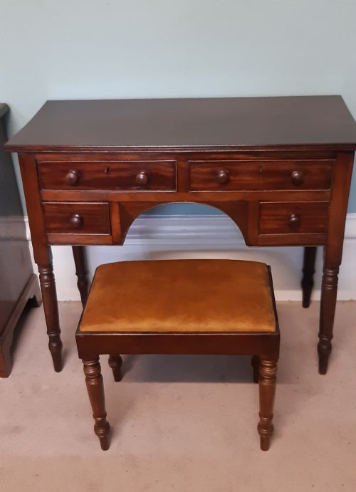 MAHOGANY DRESSING TABLE - ADDITIONAL PHOTO 7