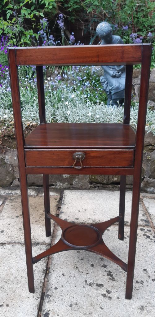 GEORGIAN MAHOGANY BEDSIDE TABLE - ADDITIONAL PHOTO 2