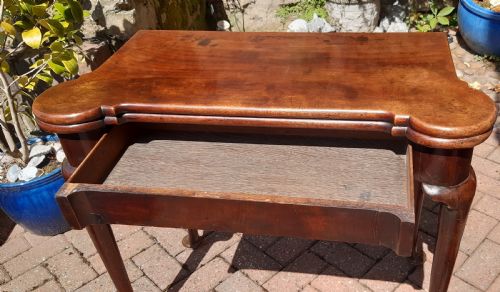GEORGIAN MAHOGANY CARD TABLE - ADDITIONAL PHOTO 4