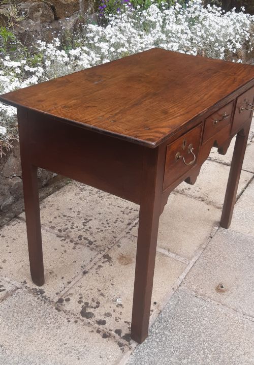 18TH CENTURY OAK LOWBOY - ADDITIONAL PHOTO 5