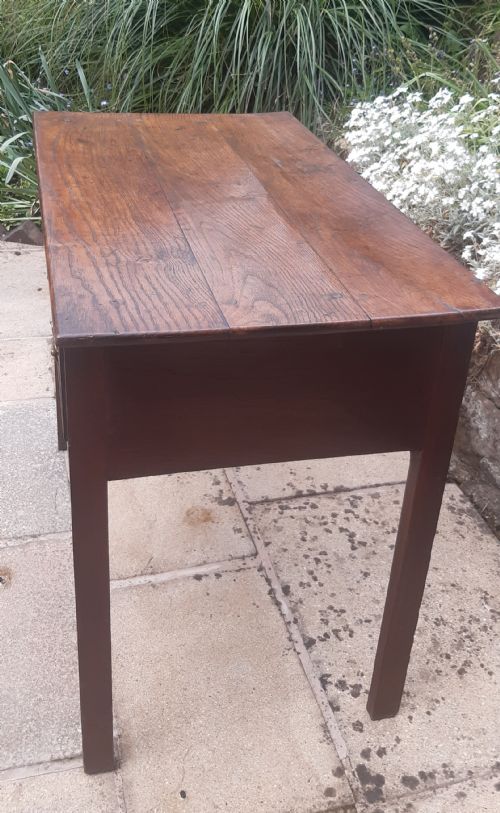 18TH CENTURY OAK LOWBOY - ADDITIONAL PHOTO 6