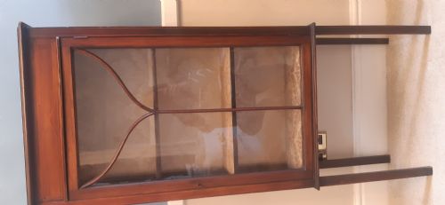 A PAIR OF DISPLAY CABINETS - ADDITIONAL PHOTO 8