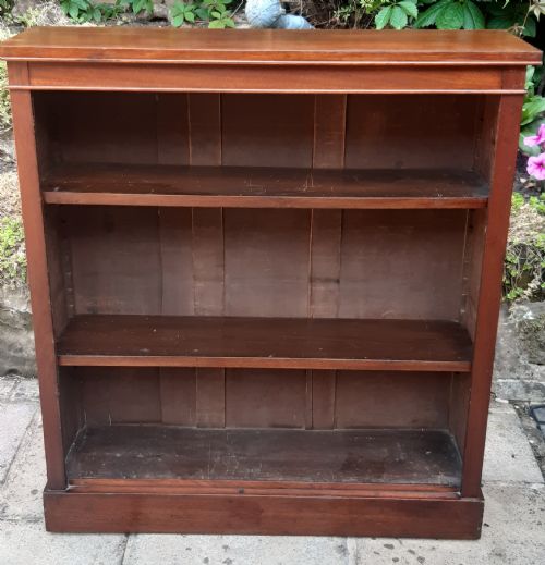 open bookcase mahogany adjustable - CATEGORY: ANTIQUE BOOKCASES - DATED VICTORIAN