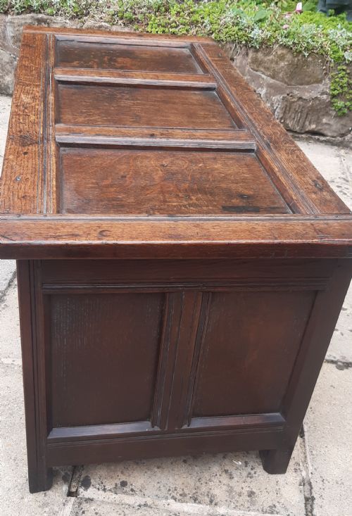 OAK COFFER - ADDITIONAL PHOTO 2