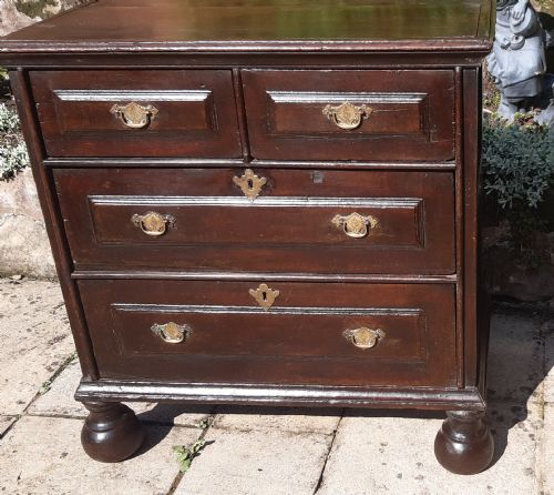 17TH CENTURY OAK CHEST OF DRAWERS - ADDITIONAL PHOTO 5