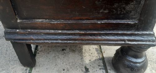 17TH CENTURY OAK CHEST OF DRAWERS - ADDITIONAL PHOTO 10