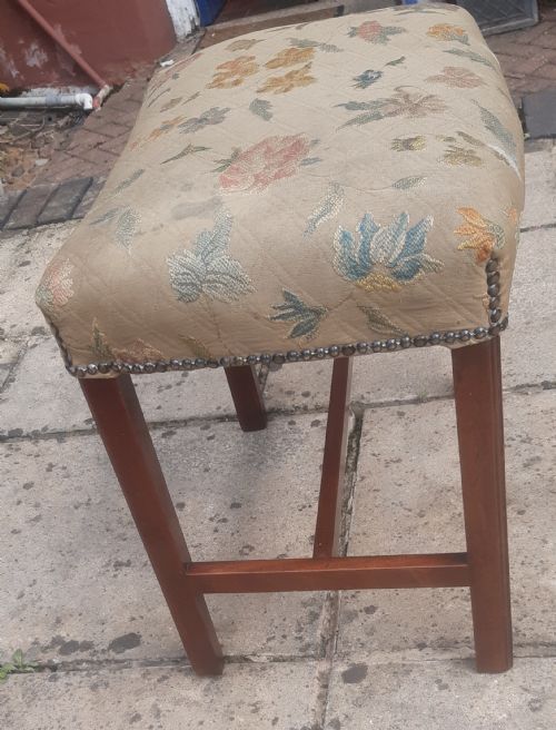 GEORGIAN MAHOGANY STOOL - ADDITIONAL PHOTO 2