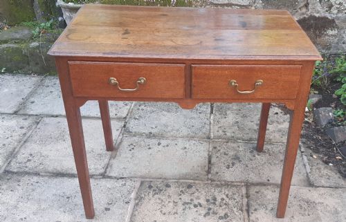 georgian oak side table - CATEGORY: ANTIQUE TABLES - DATED 18TH CENTURY