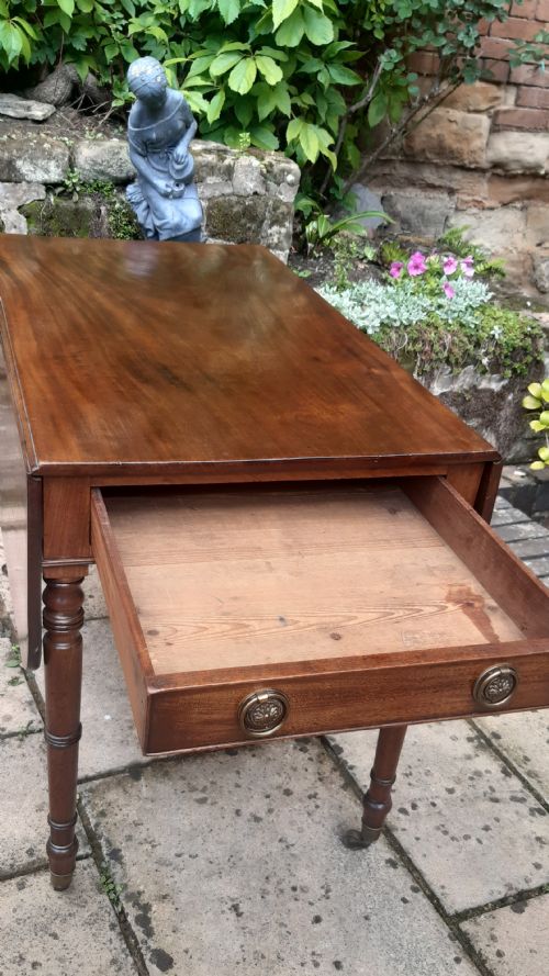 MAHOGANY PEMBROKE DINING TABLE - ADDITIONAL PHOTO 5