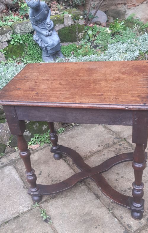 EARLY 18TH CENTURY OAK LOWBOY SIDE TABLE - ADDITIONAL PHOTO 6