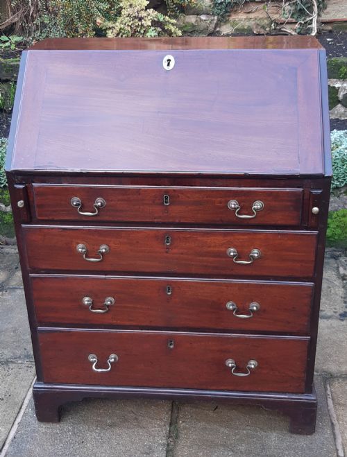 small georgian 18th century bureau mahogany - CATEGORY: ANTIQUE BUREAU - DATED 18TH CENTURY