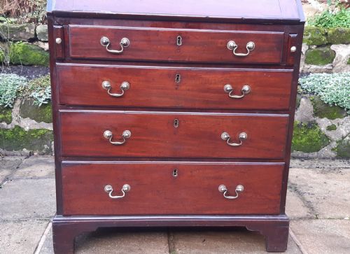 SMALL GEORGIAN 18TH CENTURY BUREAU MAHOGANY - ADDITIONAL PHOTO 1