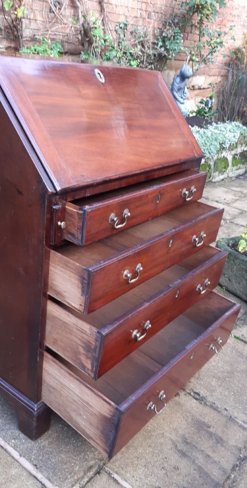 SMALL GEORGIAN 18TH CENTURY BUREAU MAHOGANY - ADDITIONAL PHOTO 6