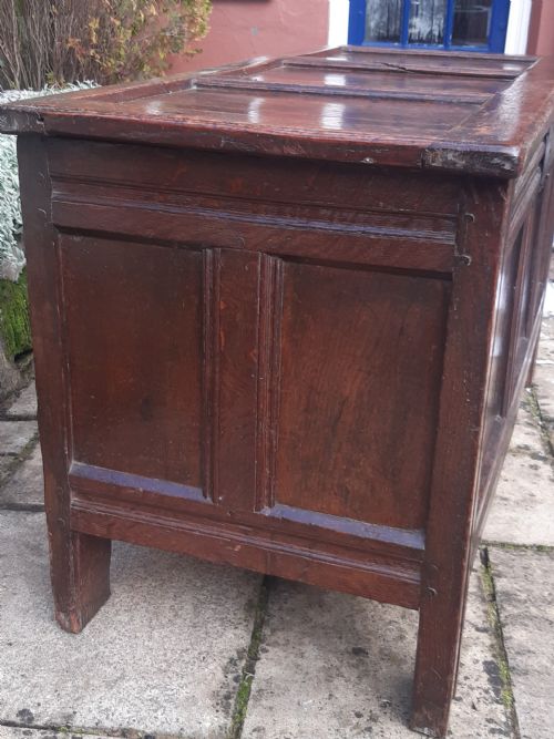 OAK COFFER - ADDITIONAL PHOTO 3