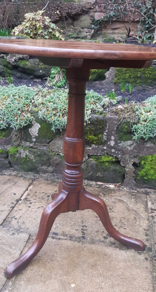 SMALL OAK TRIPOD LAMP TABLE GEORGIAN - ADDITIONAL PHOTO 1