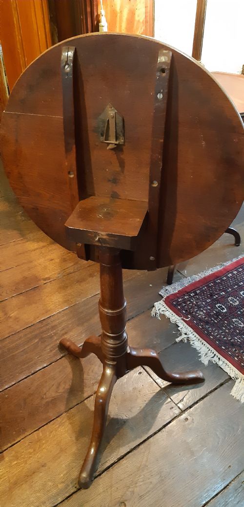 SMALL OAK TRIPOD LAMP TABLE GEORGIAN - ADDITIONAL PHOTO 4
