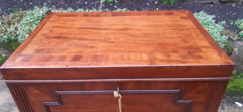 A RARE AND BEAUTIFUL WINE COOLER OR CELLARETTE - ADDITIONAL PHOTO 7